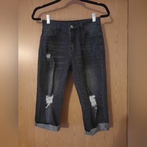 Women's Black Distressed Cropped Jeans Size 4